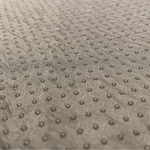 NWT Shinnwa Kitchen Chair Cushions Set Of 2 Windsor Seat Cushions 16.5,x15.5x 2” - Picture 11 of 13